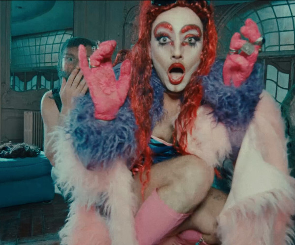 Photo: Fifi La Cométe et les cosmic dancers