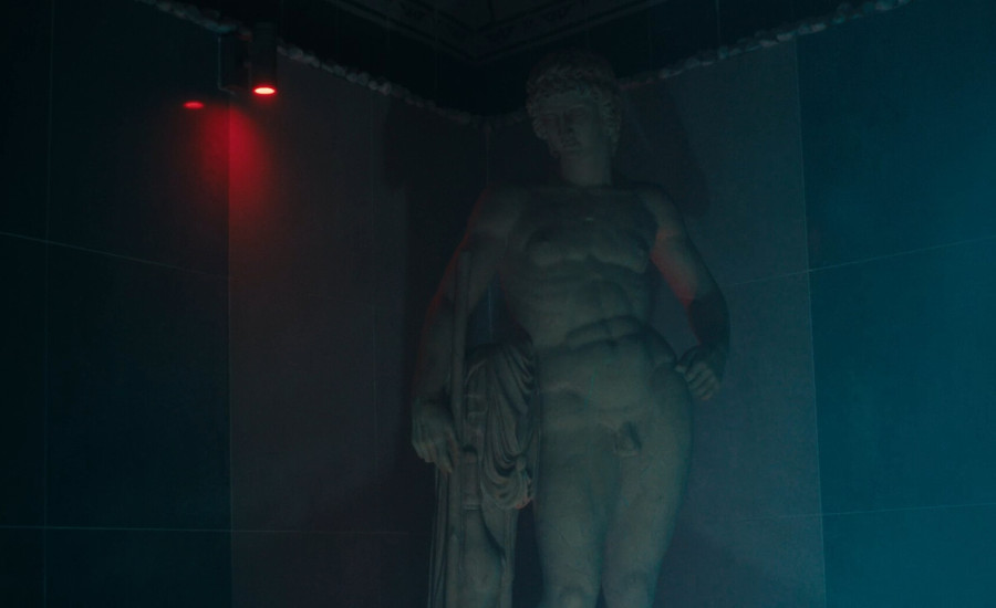 Simon at the Nightshop